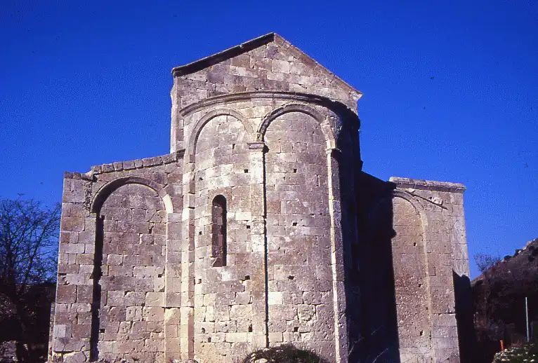 Ruderi della Chiesa Romanica di San Nicola di Silanis